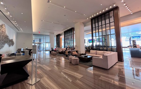 Hyatt Regency Houston Galleria — Property