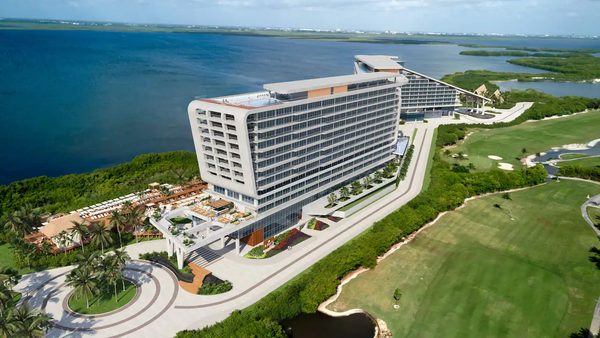 Hyatt Vivid Grand Island — Property