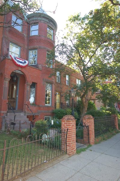 Hydeaway Bed N Breakfast — Property