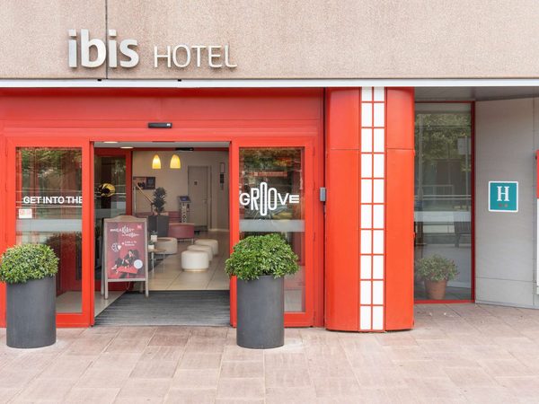 Ibis Barcelona Meridiana Barcelona Catalonia — Property