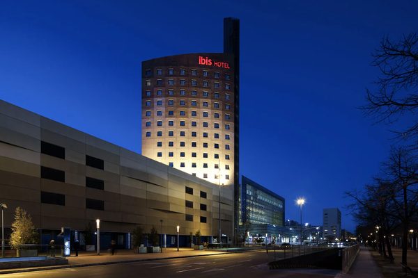 Ibis Barcelona Meridiana Barcelona Catalonia — Property