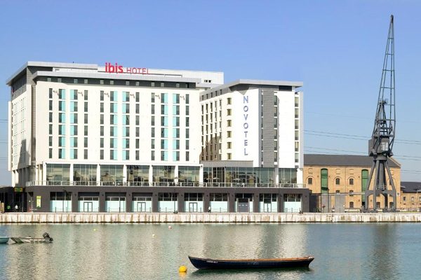 Ibis London Excel Docklands — Property