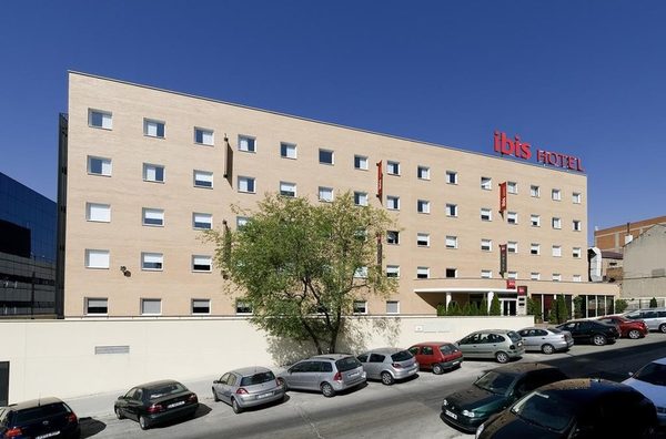 Ibis Madrid Calle Alcala — Property