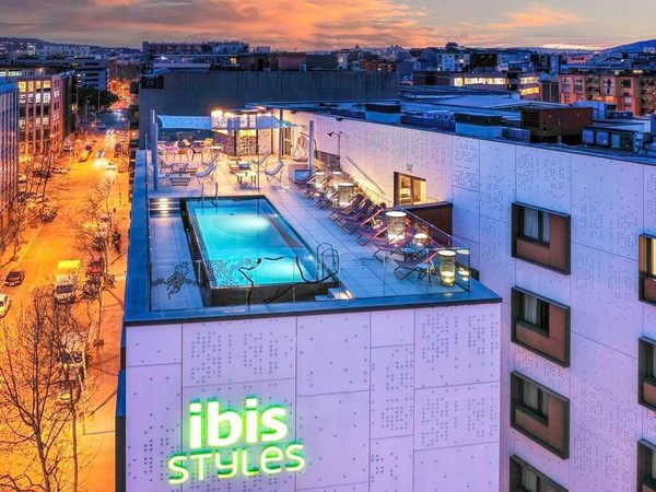 Ibis Styles Barcelona City Bogatell Barcelona Catalonia — Property