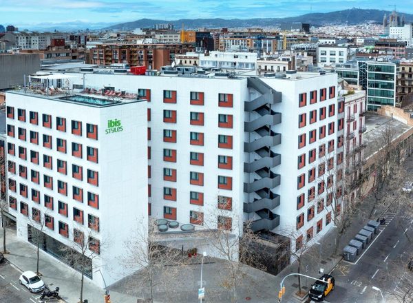 Ibis Styles Barcelona City Bogatell Barcelona Catalonia — Property