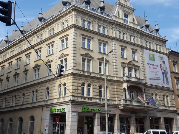 Ibis Styles Budapest Center — Property