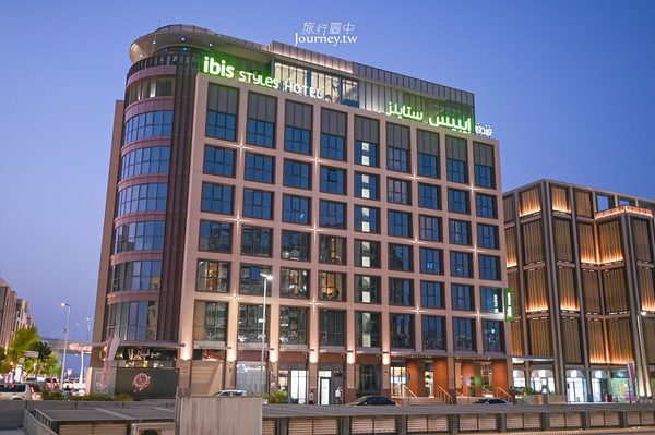 Ibis Styles Dubai Deira — Property