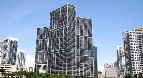 Icon Brickell Residences Miami Florida — Property