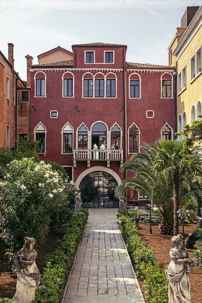 Il Palazzo Experimental — Property