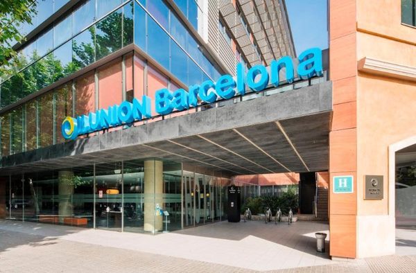 Ilunion Barcelona Barcelona Catalonia — Property