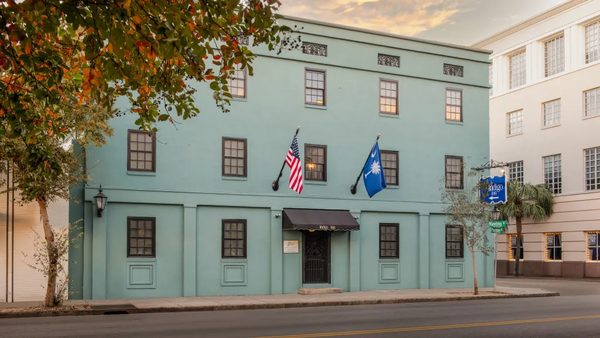 Indigo Inn — Property