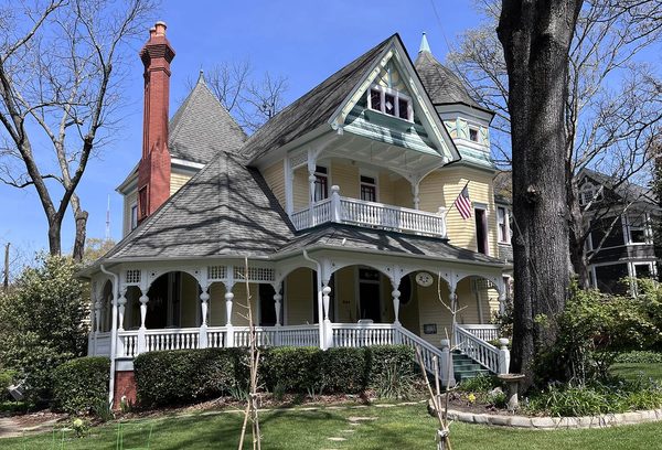 Inman Park Bed and Breakfast — Property