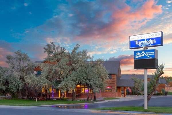 Inn at Lander Travelodge by Wyndham — Property