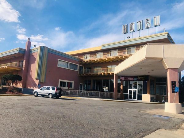 Inn At The Highlands Denver Downtown — Property
