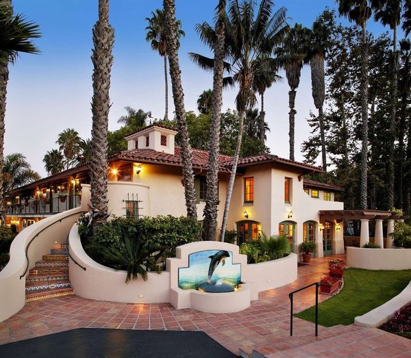 Inn by the Harbor — Property