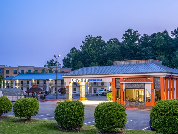 Inn Clemson — Property