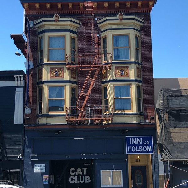 Inn On Folsom — Property