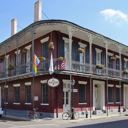 Inn on St Peter — Property