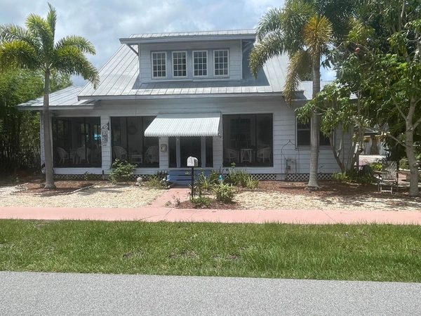 Inn Shepard s Park — Property