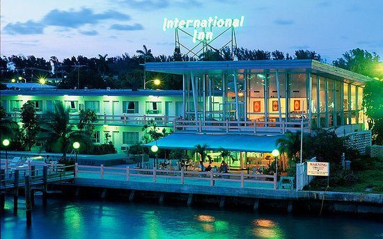 International Inn on the Bay Miami Beach Florida — Property
