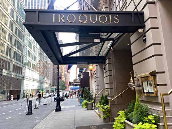 Iroquois New York Times Square — Property