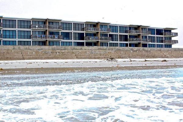Island House Condo Hotel — Property