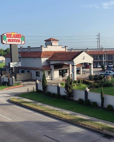 Island Suites Hobby Airport — Property