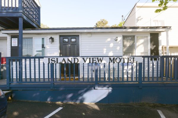 Island View Motel — Property