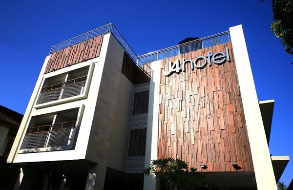 J4 Hotels Legian — Property