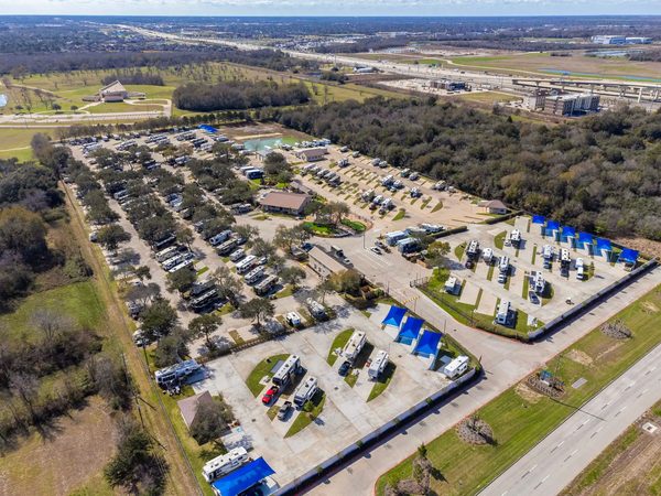Jetstream RV Resort at Pearland — Property