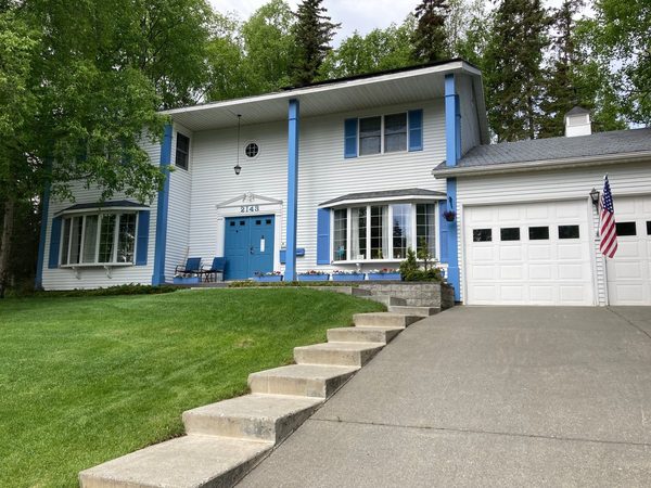 Judy s Touch of Class B B — Property