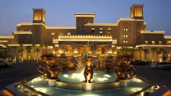 Jumeirah Al Qasr — Property