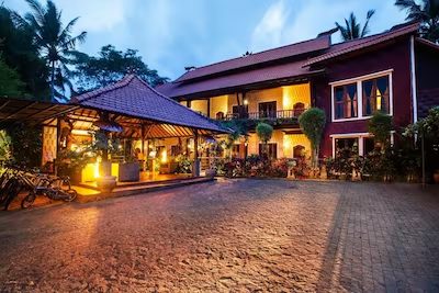 Junjungan Ubud Hotel Spa — Property