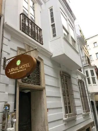 Jurnal Hotel Istanbul — Property
