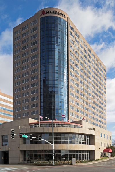 Kansas City Marriott Country Club Plaza — Property