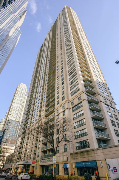 Kasa Magnificent Mile Chicago Chicago Illinois — Property