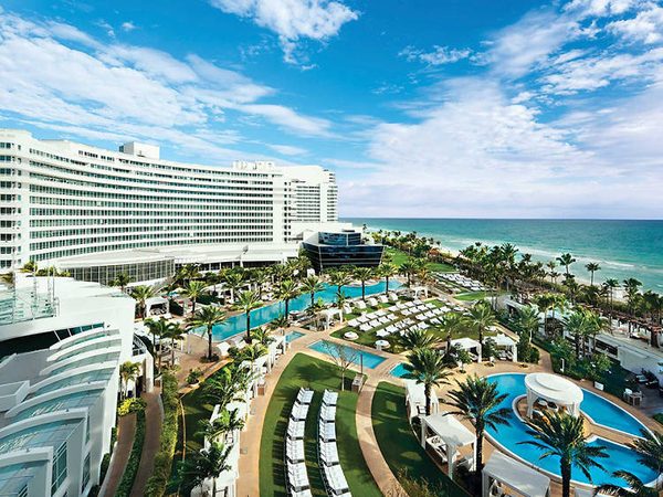 KAYAK Miami Beach — Property