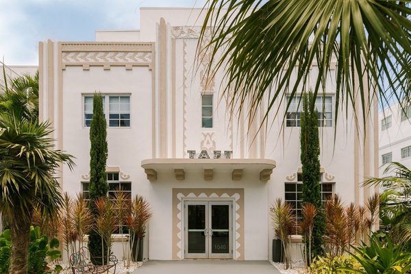 Kenmore Village Hotel — Property