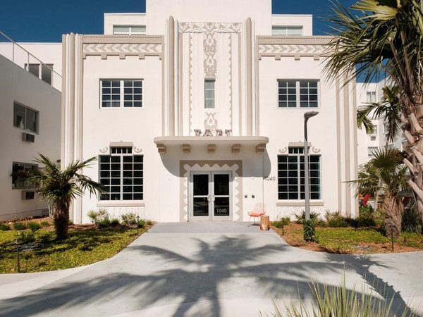Kenmore Village Hotel — Property