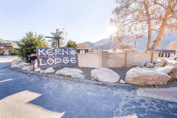Kern Lodge Kernville — Property