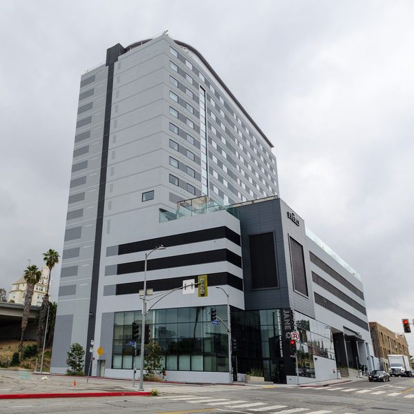 Kimpton Everly Hotel Los Angeles California — Property