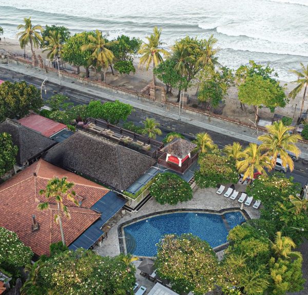 Kuta Seaview Beach Resort — Property