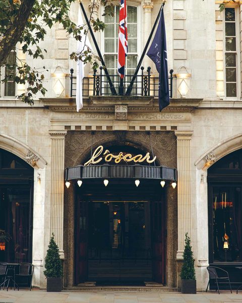 L oscar London — Property