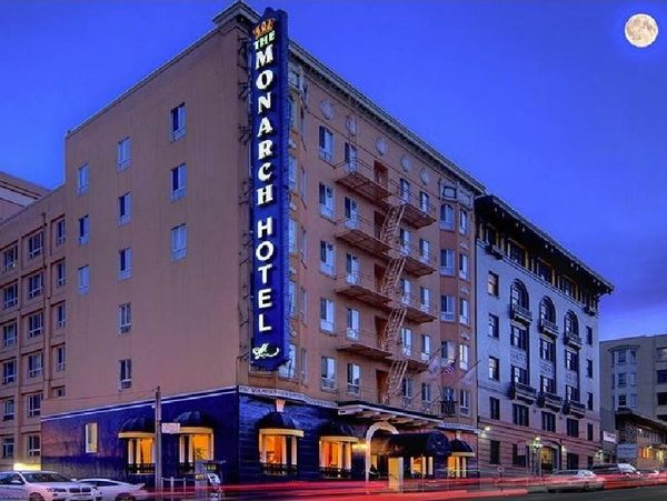 La Monarca Hotel — Property