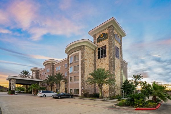 La Quinta by Wyndham Houston Willowbrook Vintage Park — Property