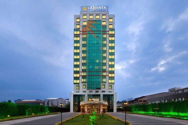 La Quinta by Wyndham Istanbul Gunesli Istanbul — Property