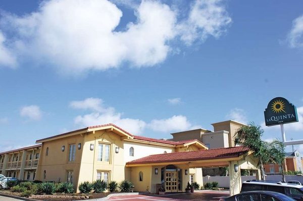 La Quinta Inn By Wyndham Clute Lake Jackson — Property