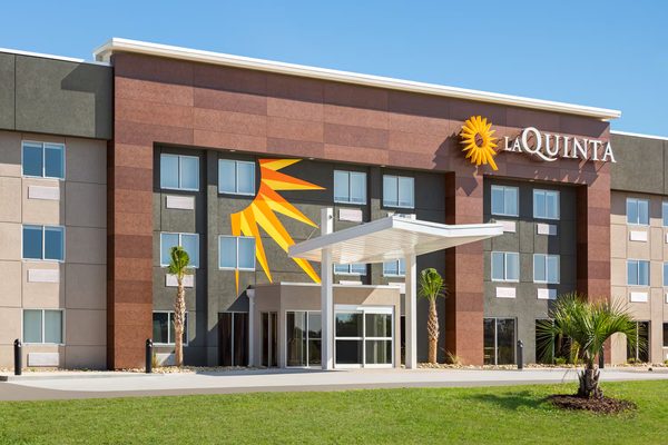 La Quinta Inn by Wyndham Columbia NE Fort Jackson — Property