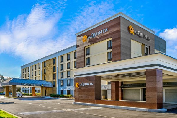 La Quinta Inn By Wyndham Columbia Se Fort Jackson — Property