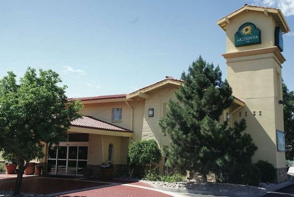 La Quinta Inn by Wyndham Denver Cherry Creek — Property